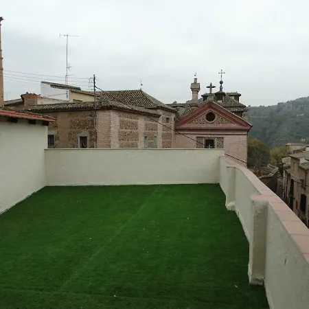 El Muro De Piedra