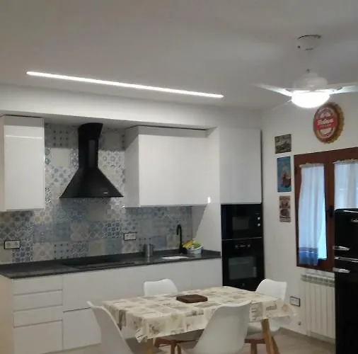 El Muro De Piedra Apartment